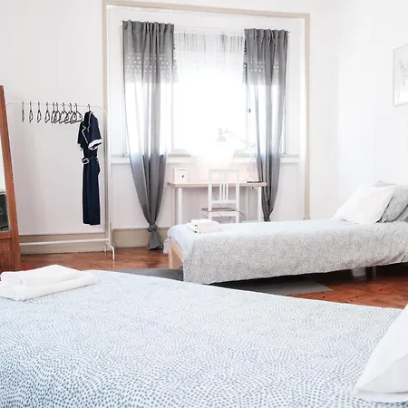 Take A Break بيت ضيافة *